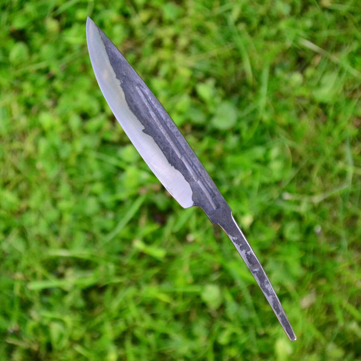 Nóż myśliwski D2 - ostrze, klinga 11cm