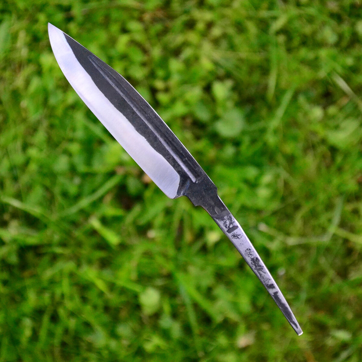 Nóż myśliwski D2 - ostrze, klinga 10,5cm